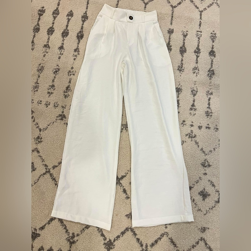 Monteau White Wide Leg Pants